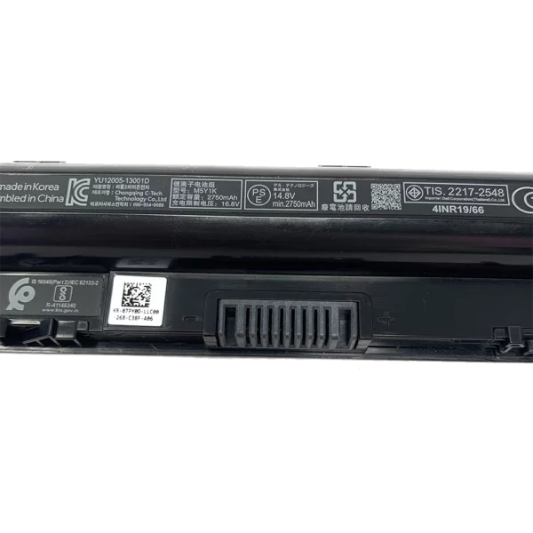 Dell Original 4 Cell 14.8V 40WHr Laptop Battery