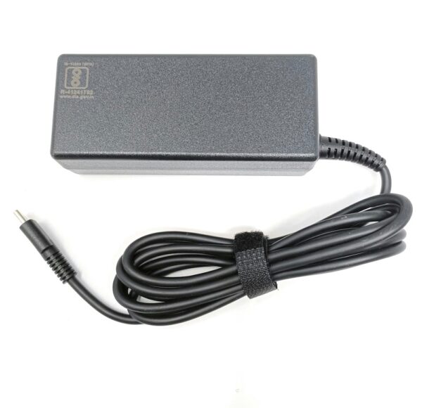 Lapgrade 65W Type C Adapter 20V 3.25A backside