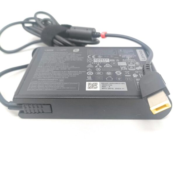 Lenovo ThinkPad 135W AC Adapter (slim tip)-4X20Q88545 Pin