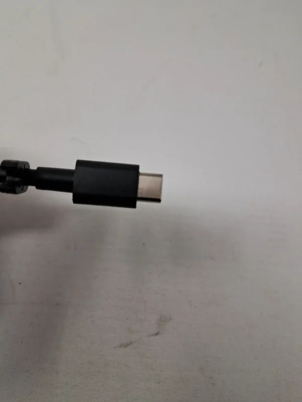 Dell 165W USB C AC Power Adapter-M9TG5/N86KM pin